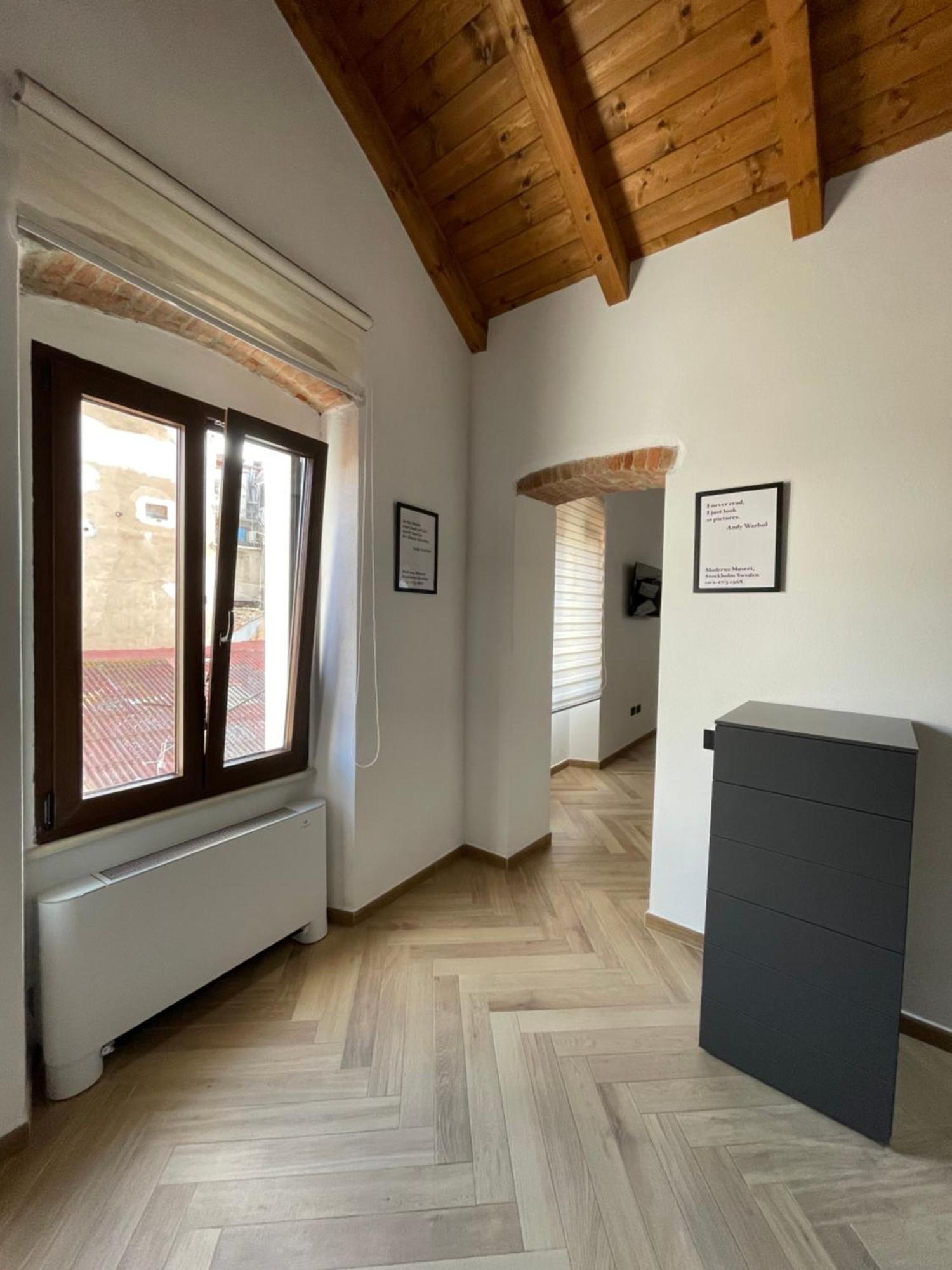 Apartment Luxuria *