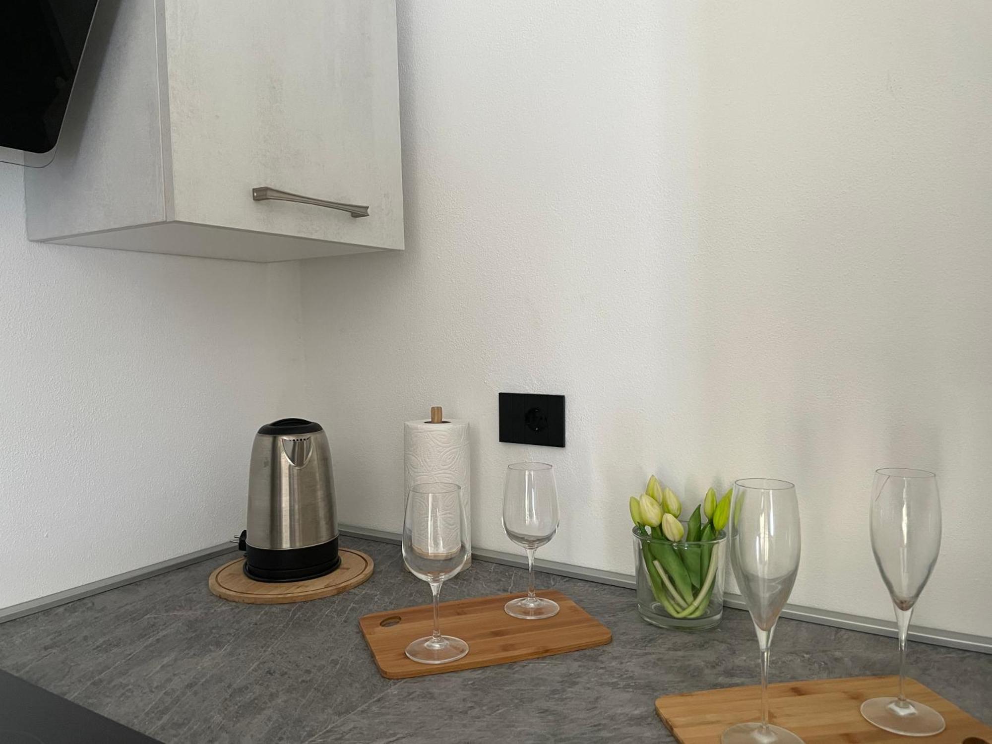 Luxuria Apartment *